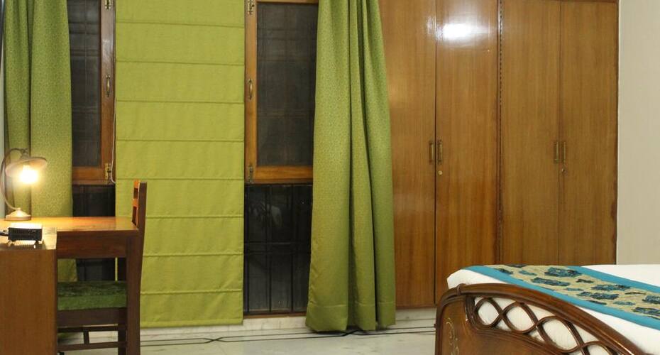 Under My Roof, New Delhi 4